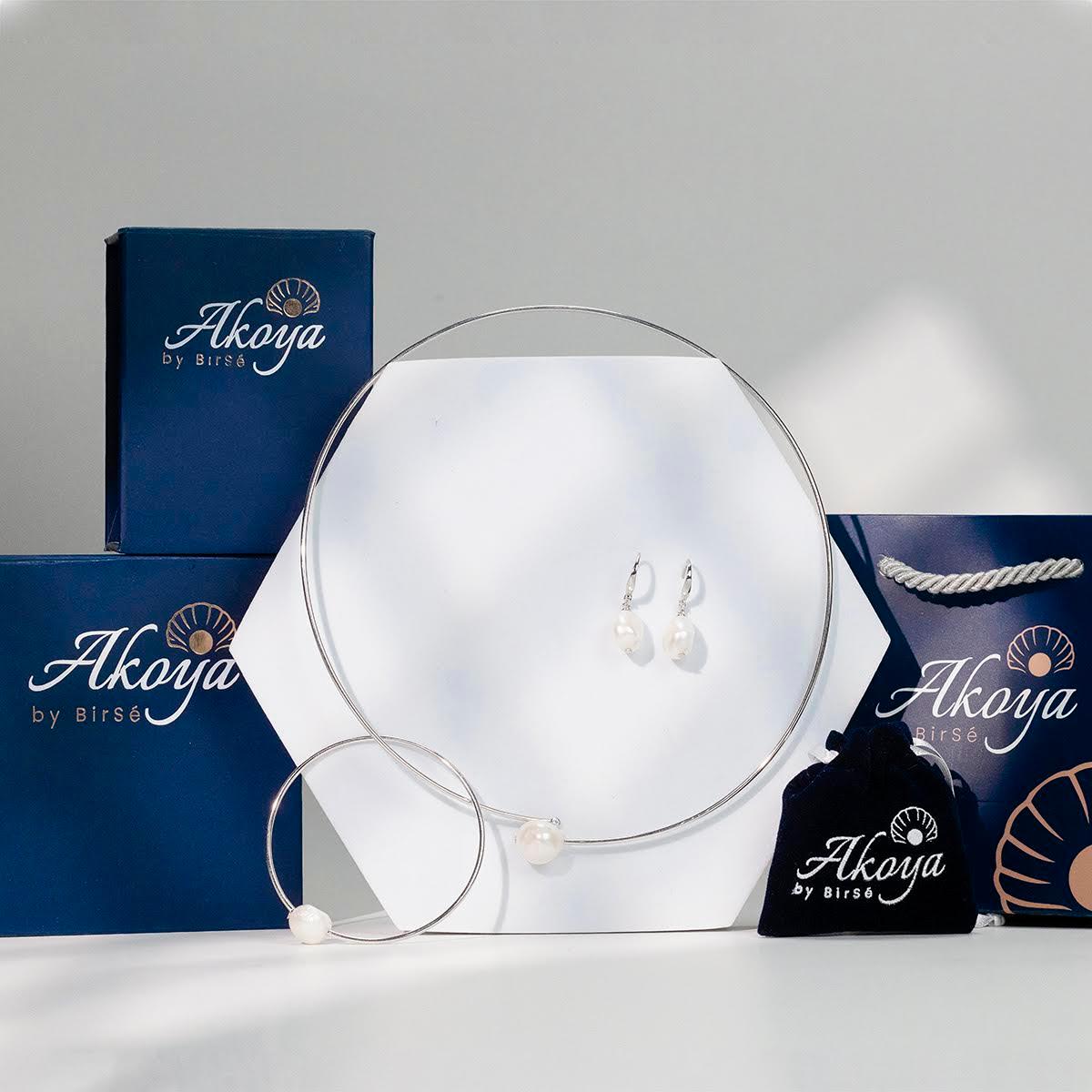 Семпла Твърда Огърлица с Естествена Перла 12,4 мм