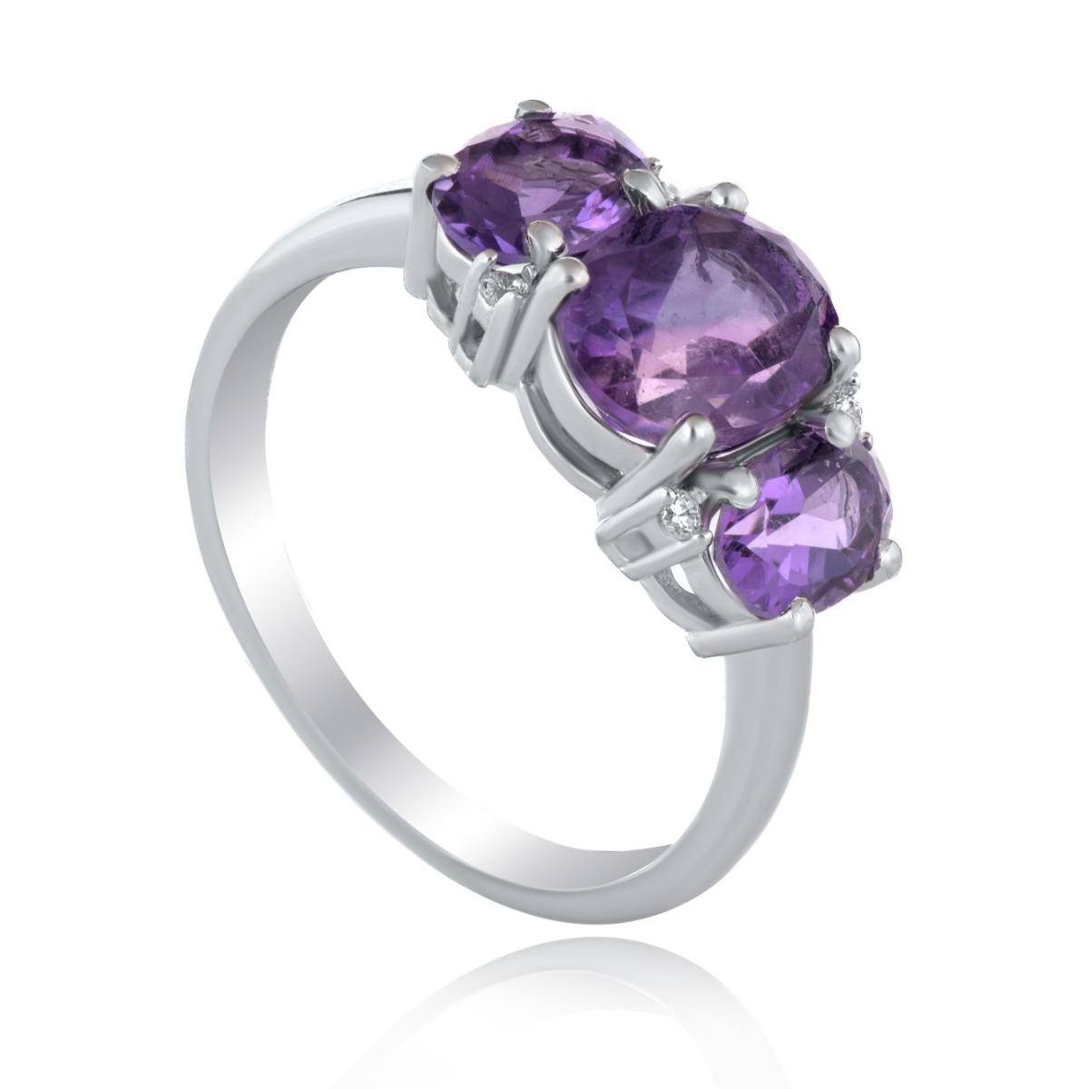 Дамски Сребърен Пръстен с Естествени Аметисти