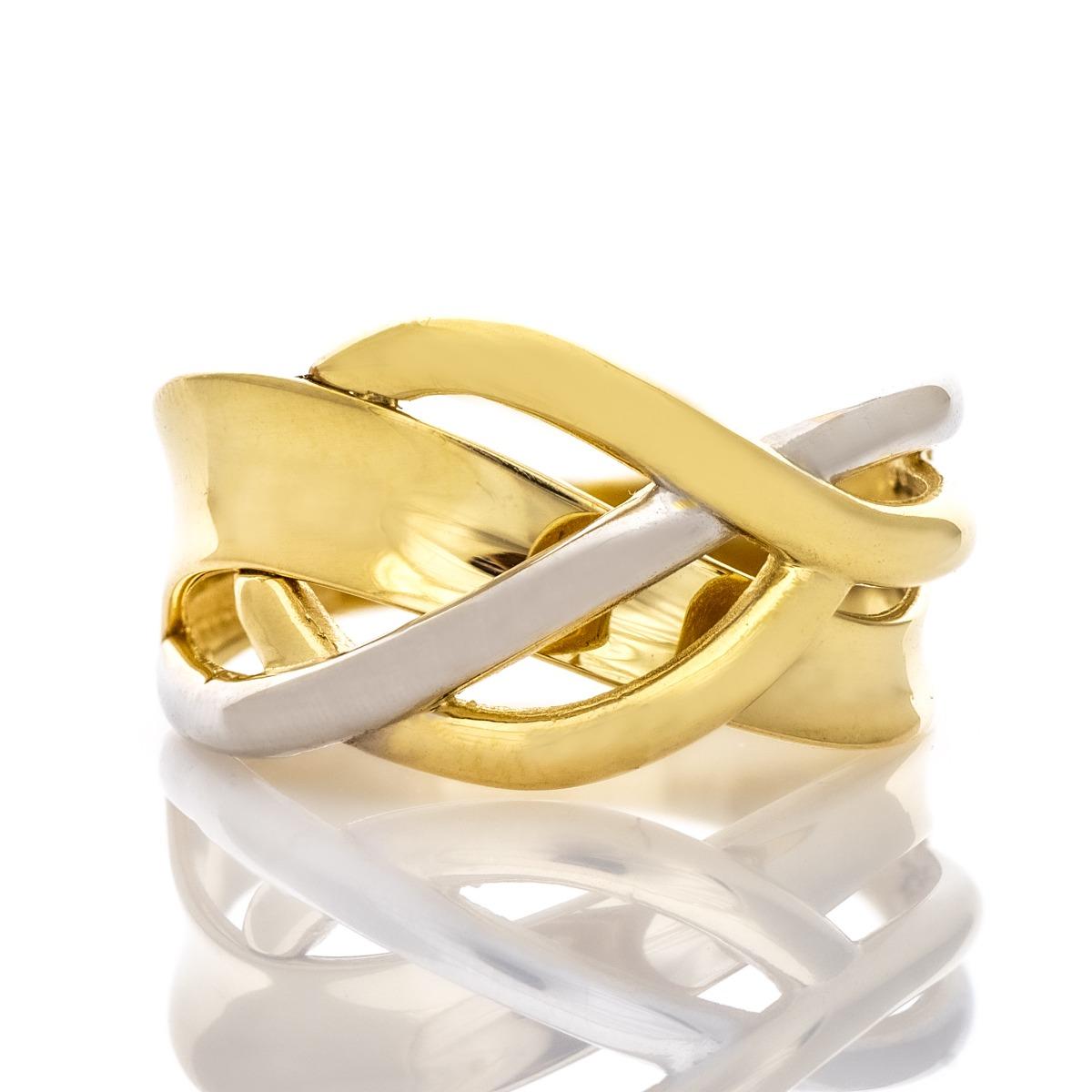 Ефектен Златен Пръстен с Италиански Дизайн