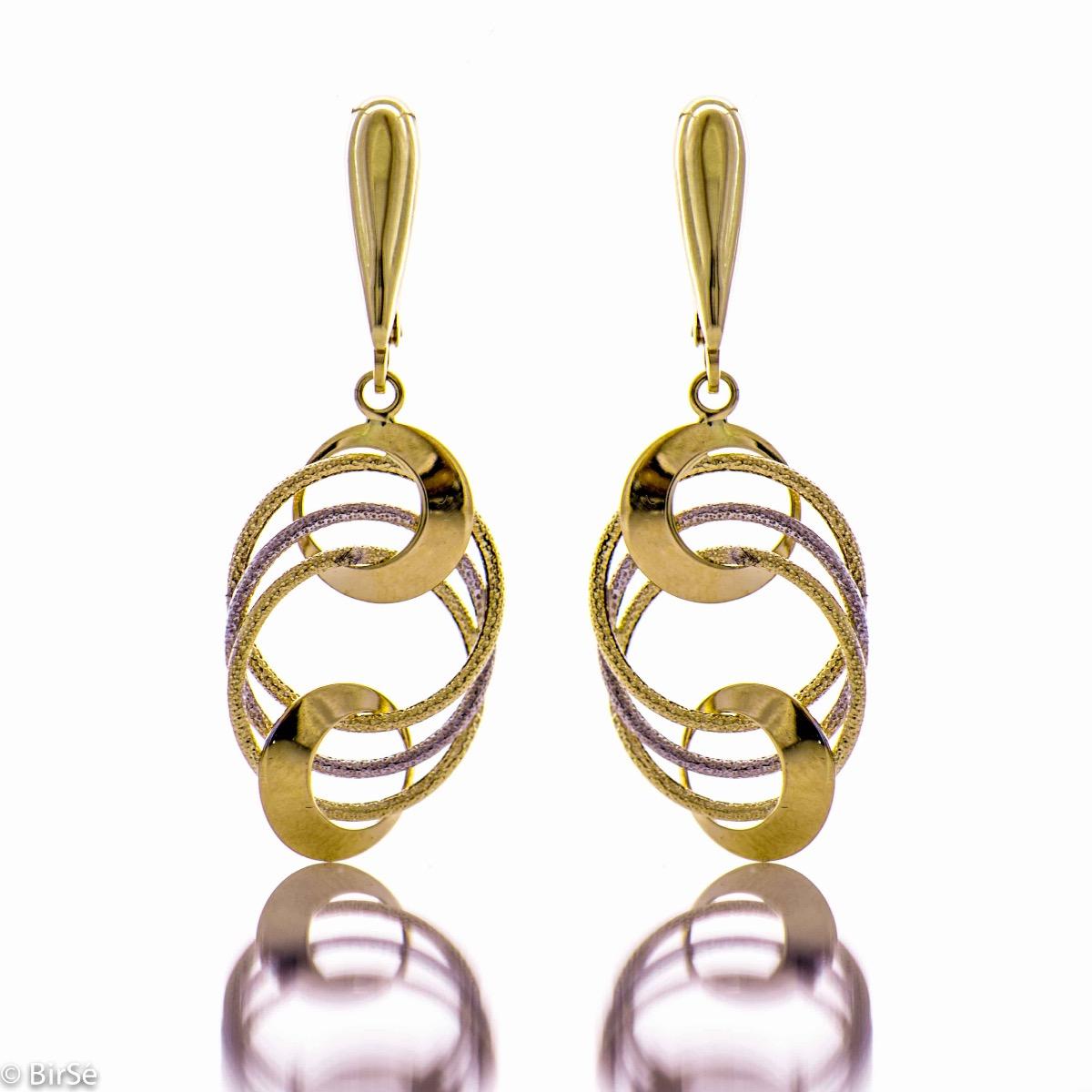 Висящи Златни Обеци с Кръгли Детайли от Бяло и Жълто Злато