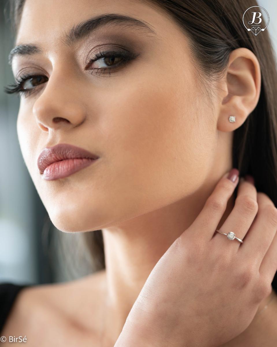 Златни обеци с Диаманти