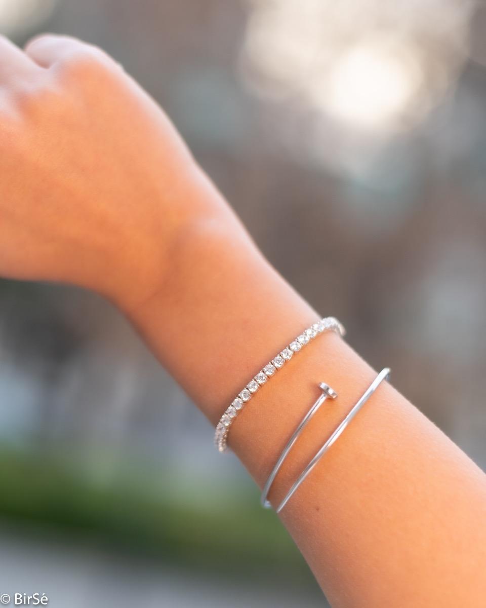 Сребърна гривна - Ред циркони