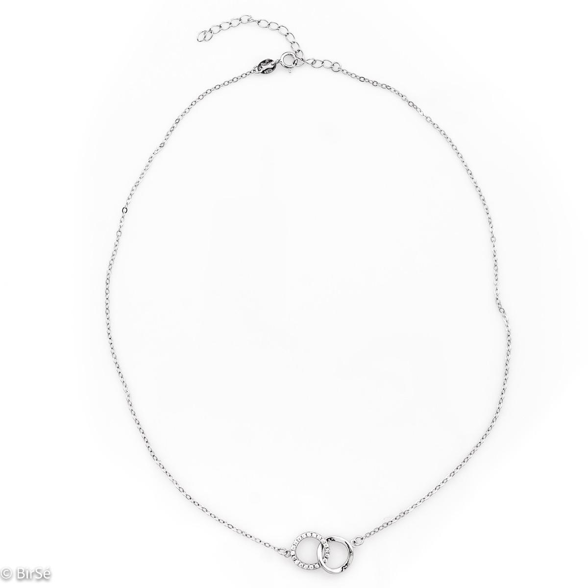 Ефектно Дамско Колие с Две Преплетени Халки от Сребро и Циркони 