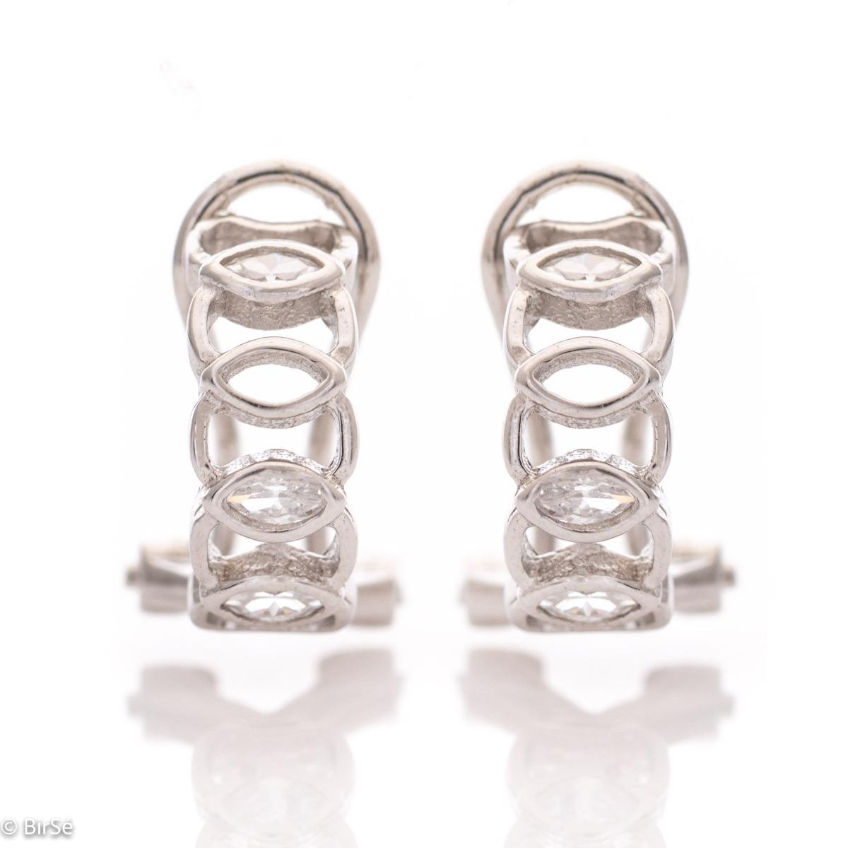 Елегантни Дамски Обеци с Ефектен Дизайн от Родирано Сребро и Циркони