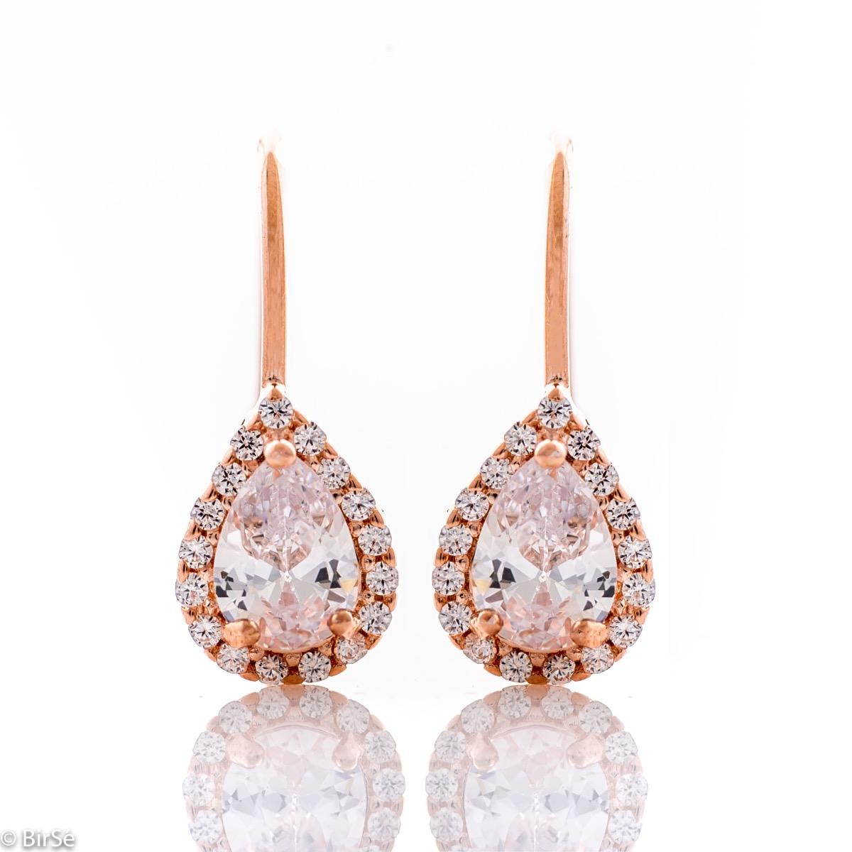 Нежни Обеци от Розово Сребро и Капковидни Циркони