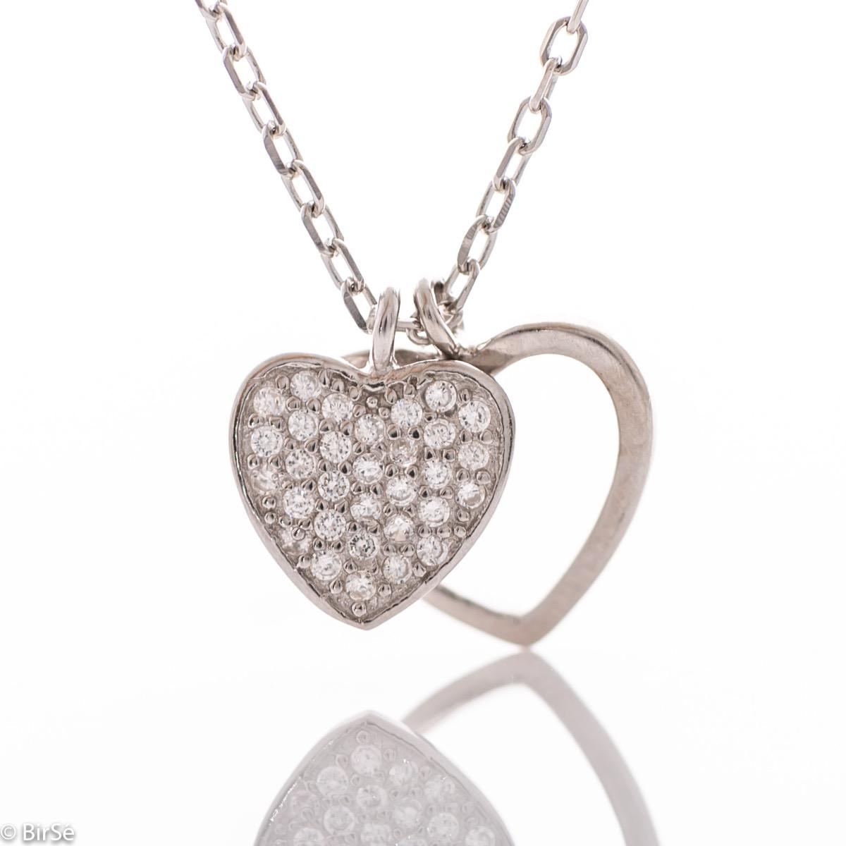 Нежно Сребърно Колие с Две Фини Сърчица и Циркони