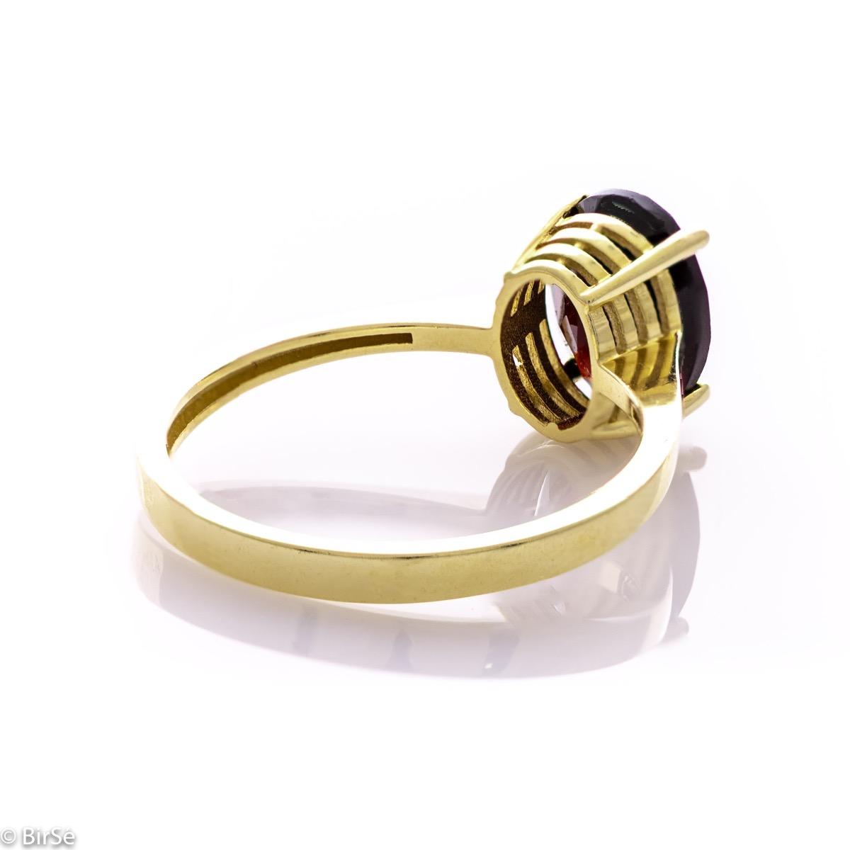 Златен пръстен - Естествен гранат