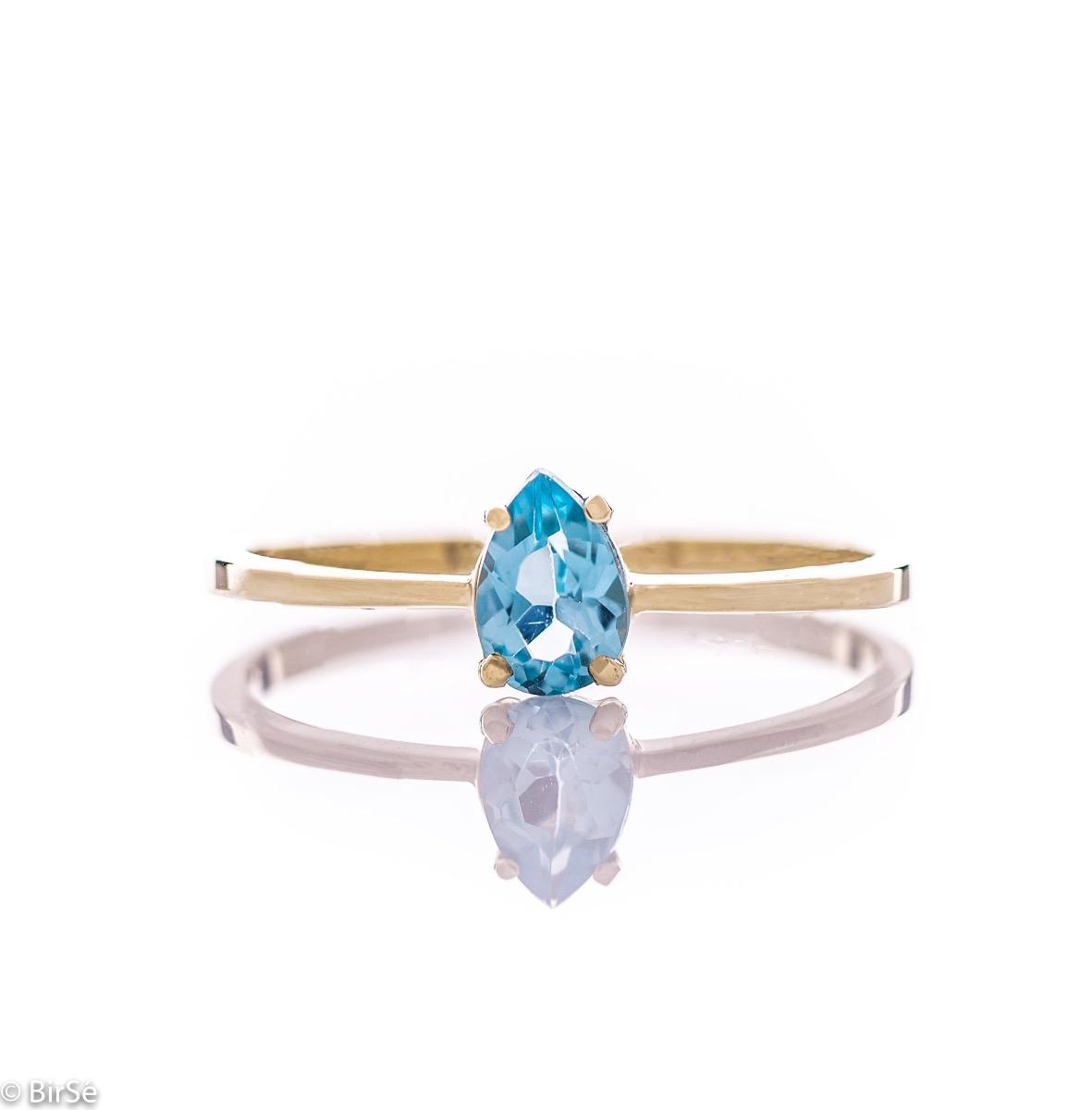 Елегантен Златен Пръстен с Капковиден Естествен Син Топаз