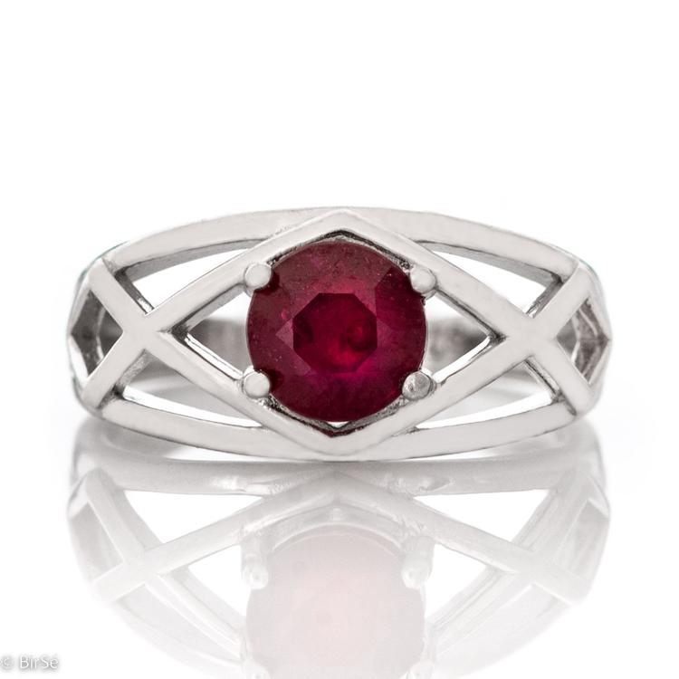 Сребърен пръстен - Естествен Рубин 1,05 ct.