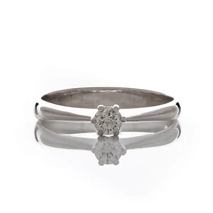 Златен годежен пръстен с диамант - 0,166 ct.
