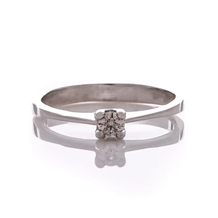 Златен годежен пръстен с диамант - 0,110 ct.