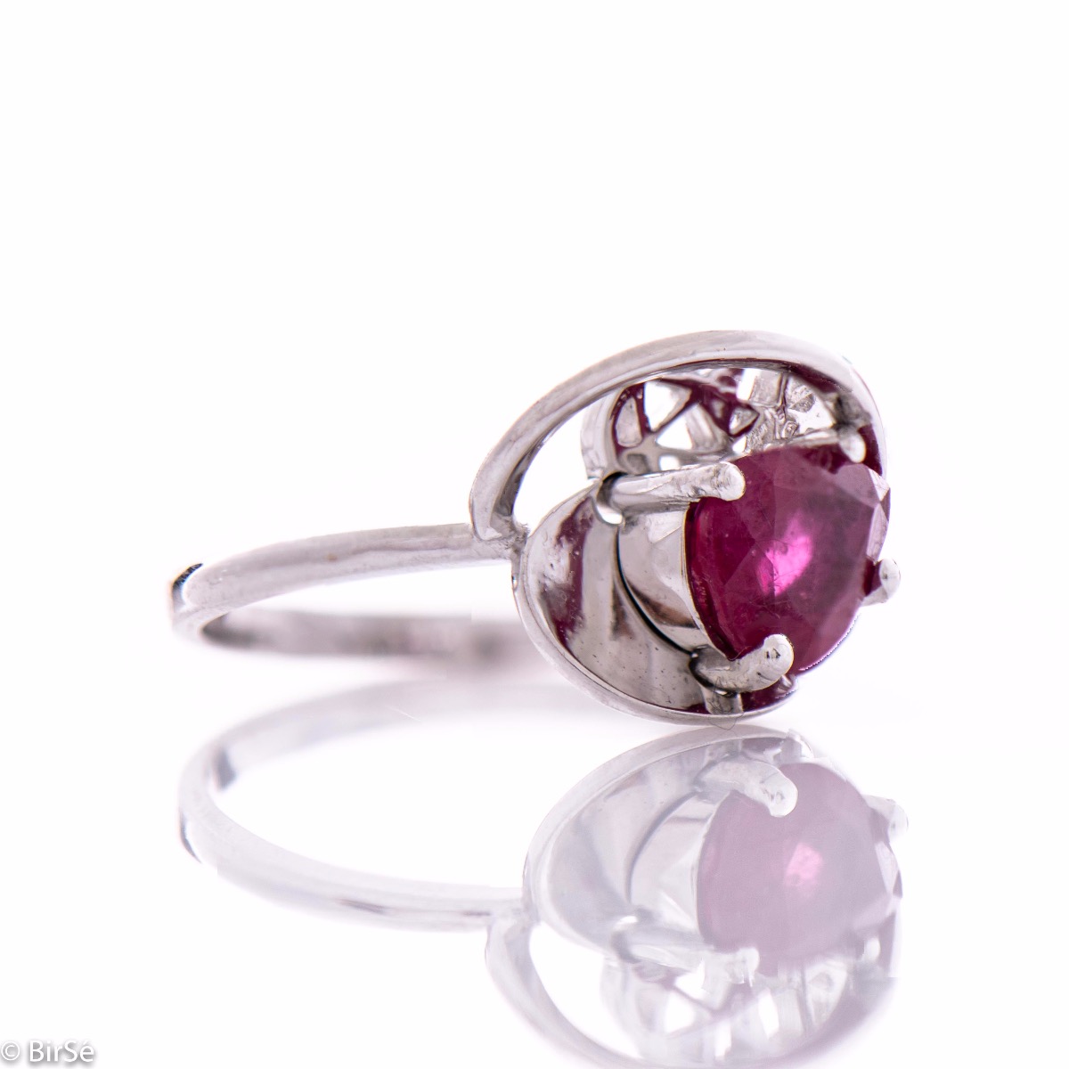 Сребърен пръстен - Естествен рубин 1,00 ct.