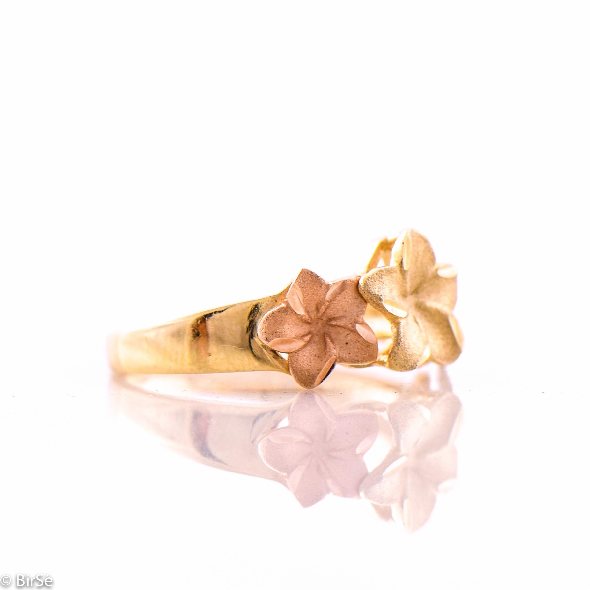 Златен пръстен - Трите цвята