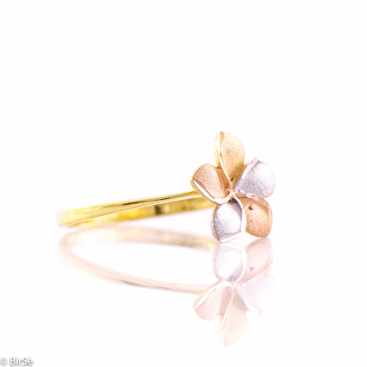 Златен пръстен - Три цвята