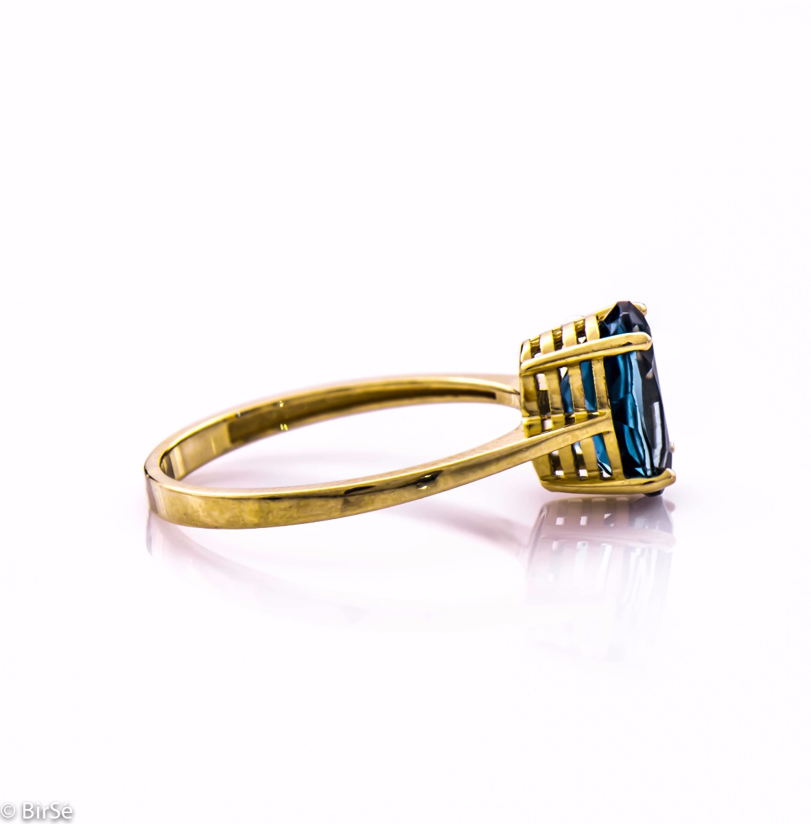 Златен пръстен - Син топаз