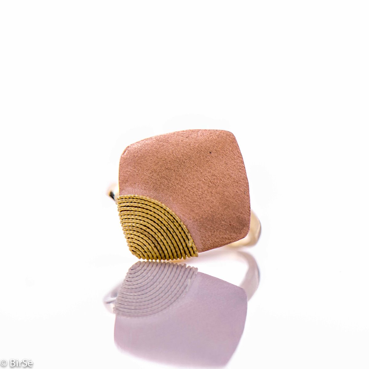 Златен пръстен - Розова феерия