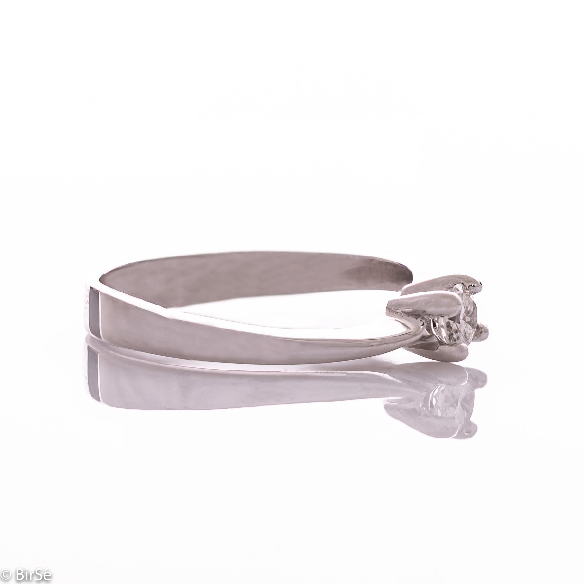 Златен годежен пръстен с диамант - 0,176 ct.
