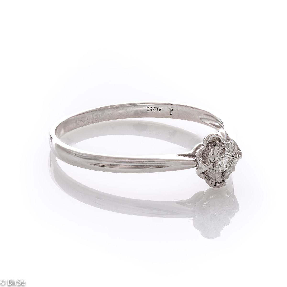 Златен годежен пръстен с диамант - 0,027 ct.