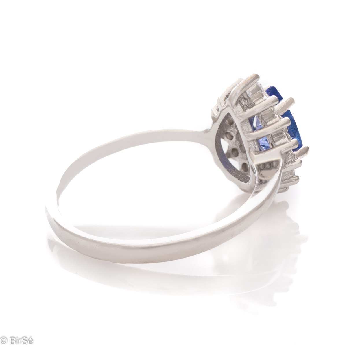 Сребърен пръстен - Капка Естествен Танзанит 0,90 ct.