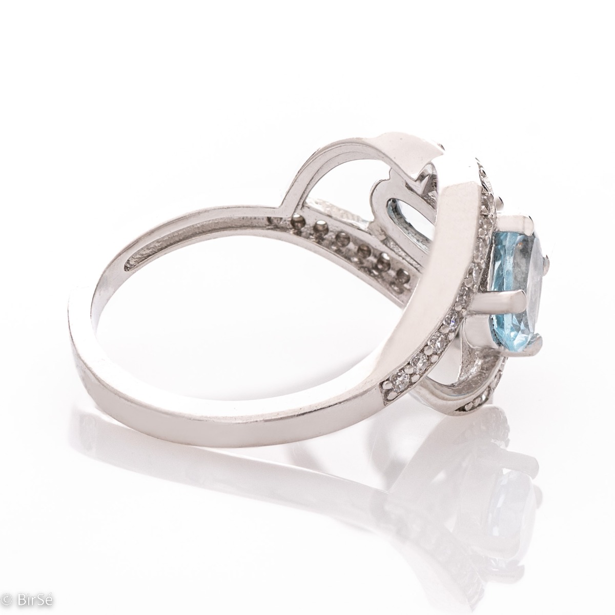 Сребърен пръстен - Естествен Син Топаз 0,56 ct.