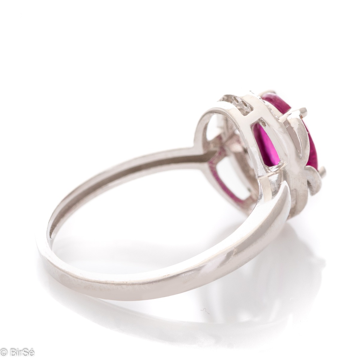 Сребърен пръстен - Естествен Рубин 1,06 ct.