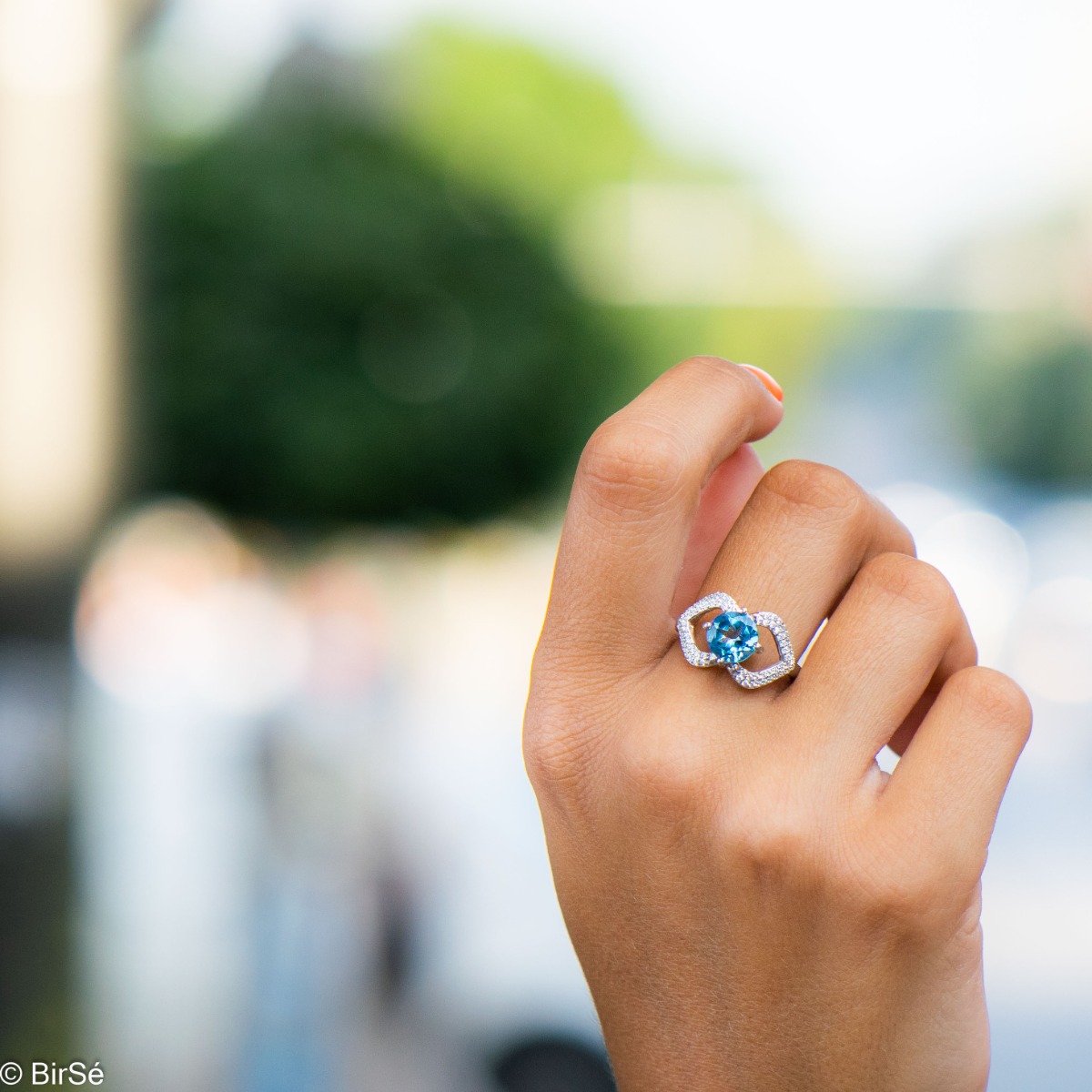Сребърен пръстен - Естествен син топаз 2,50 ct