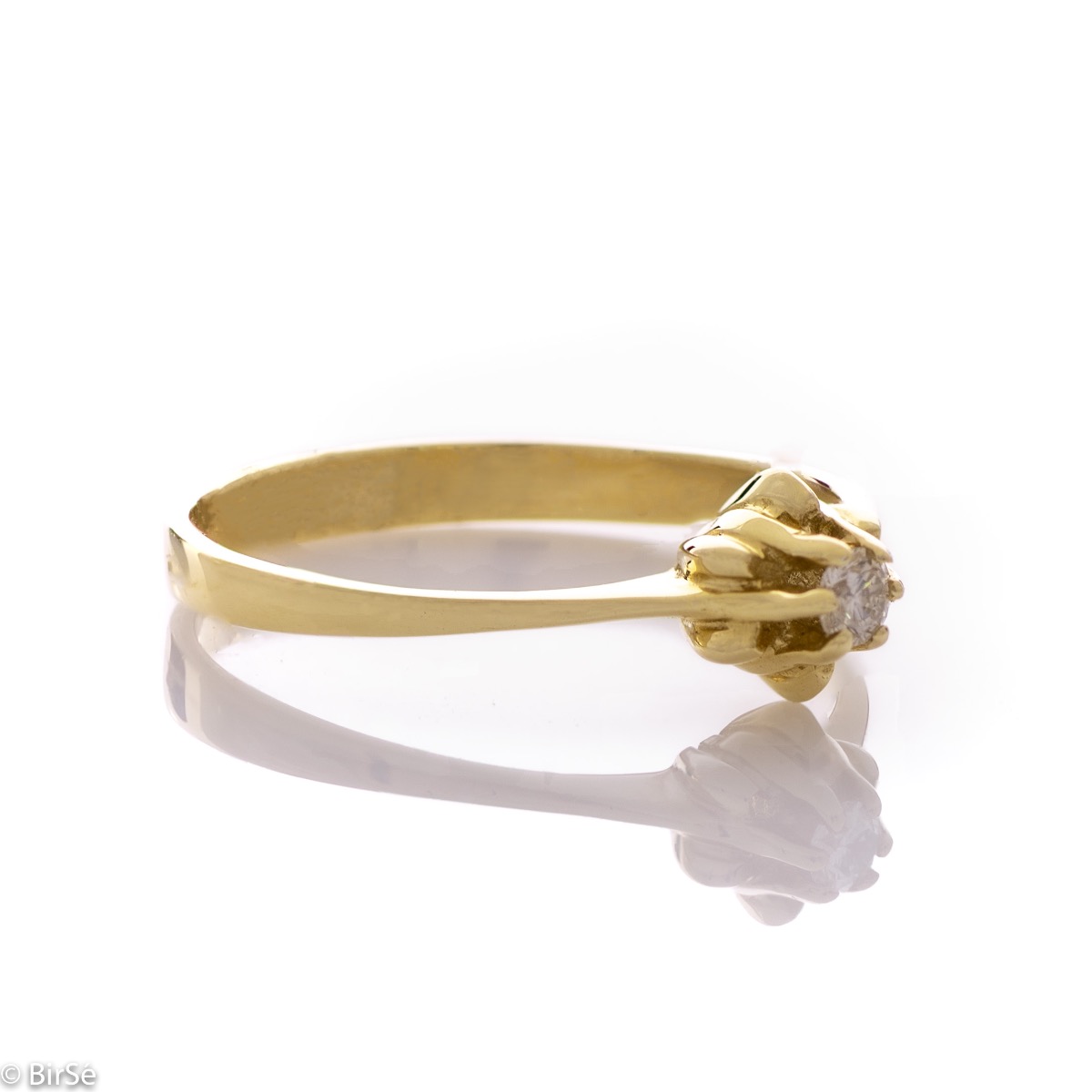 Златен годежен пръстен с диамант - 0,048 ct.
