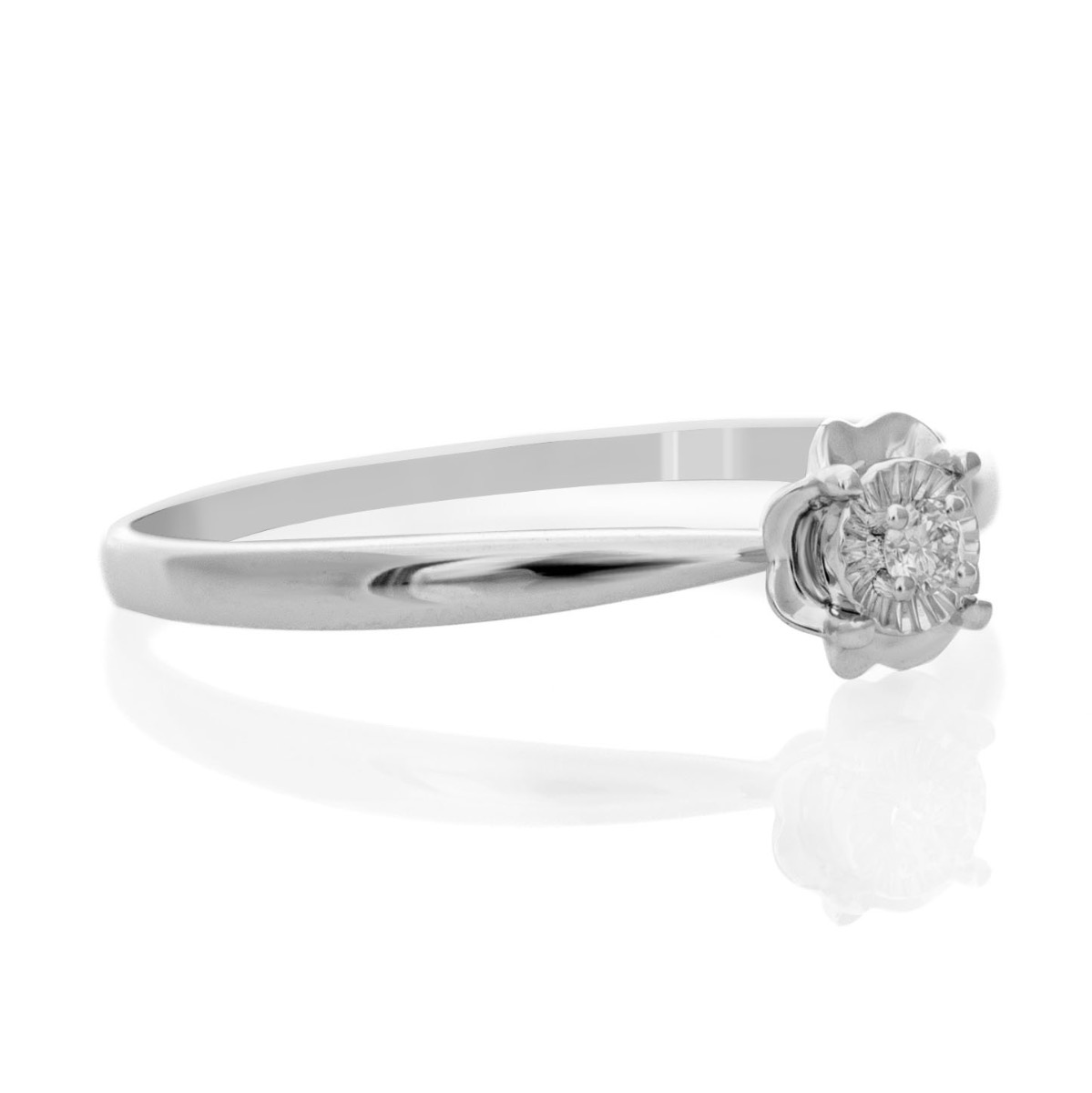 Златен пръстен с диамант - 0,023 ct