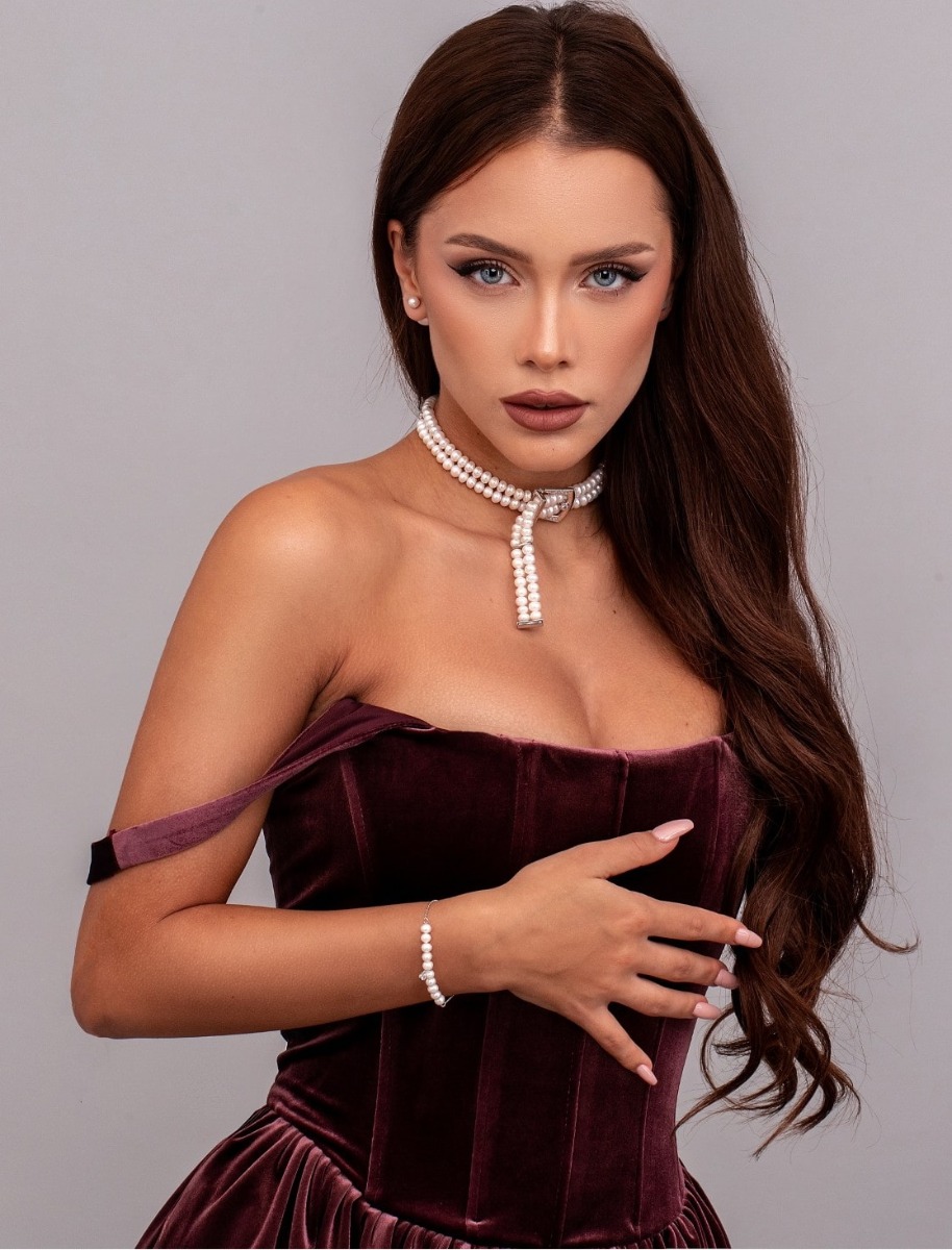 Ефектно перлено колие